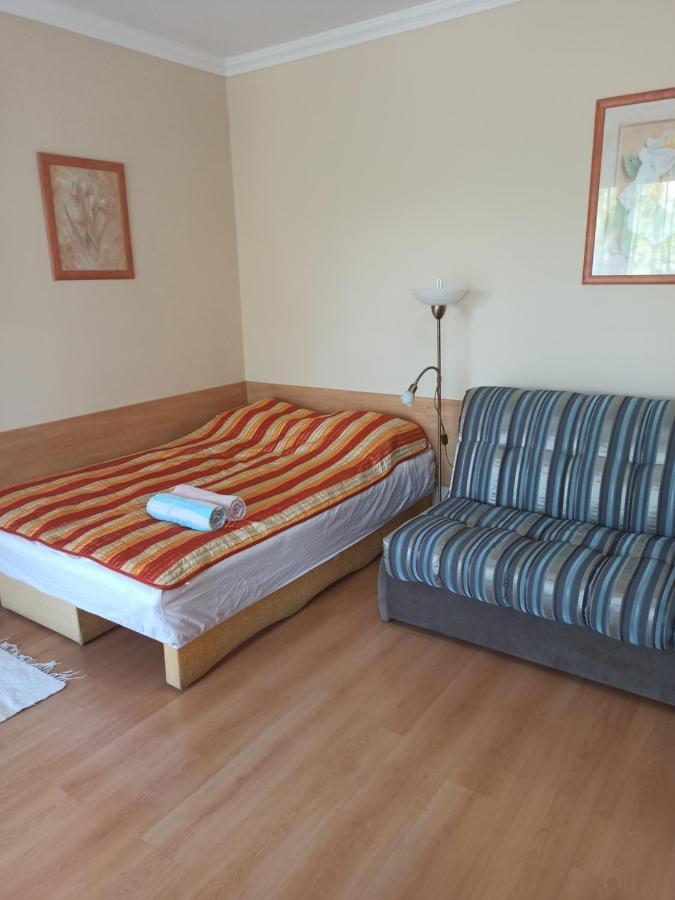 Premium Apartman Hajdúszoboszló Buitenkant foto