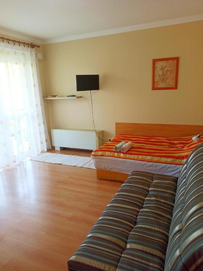 Premium Apartman Hajdúszoboszló Buitenkant foto